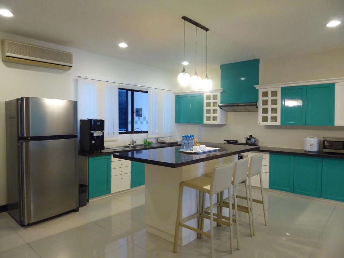 Rimbun Suites & Residences Bandar Seri Begawan Exterior foto